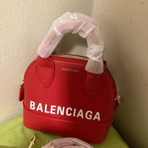 BALENCIAGA
Ville Small Logo Calfskin Top-Handle Bag
